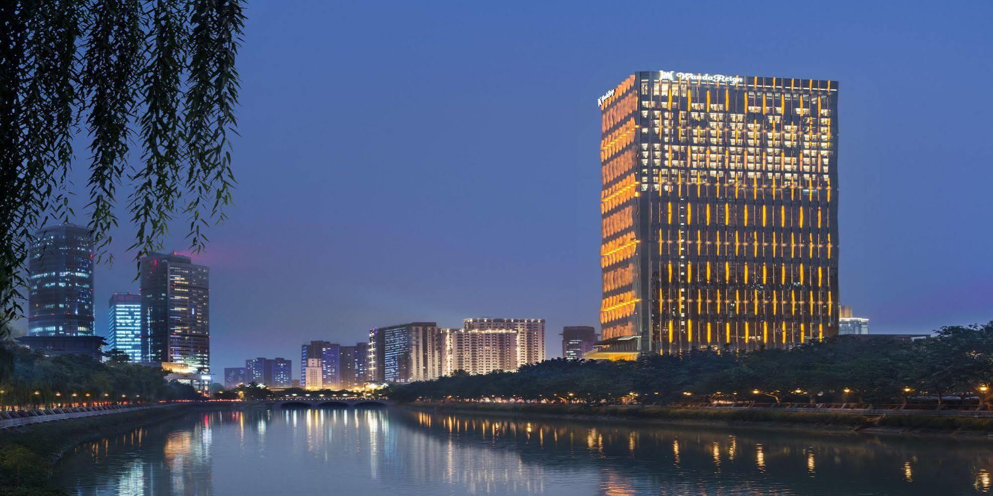 Hotel Wanda Reign Chengdu Exterior foto