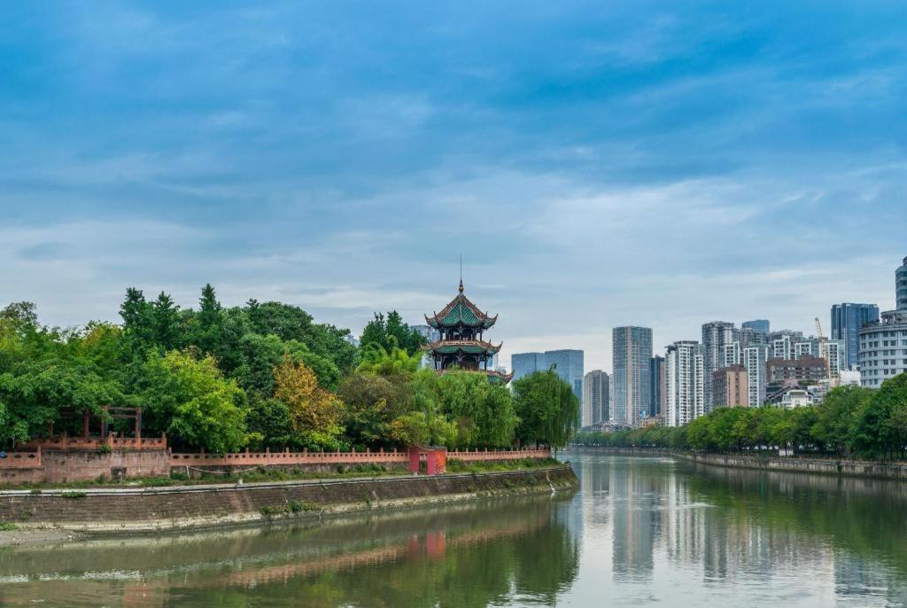 Hotel Wanda Reign Chengdu Exterior foto