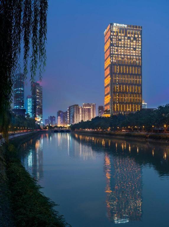 Hotel Wanda Reign Chengdu Exterior foto