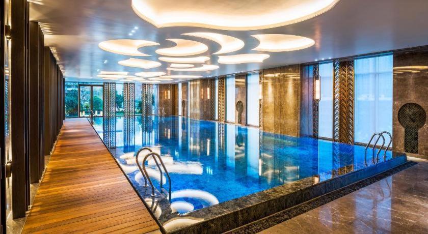 Hotel Wanda Reign Chengdu Exterior foto